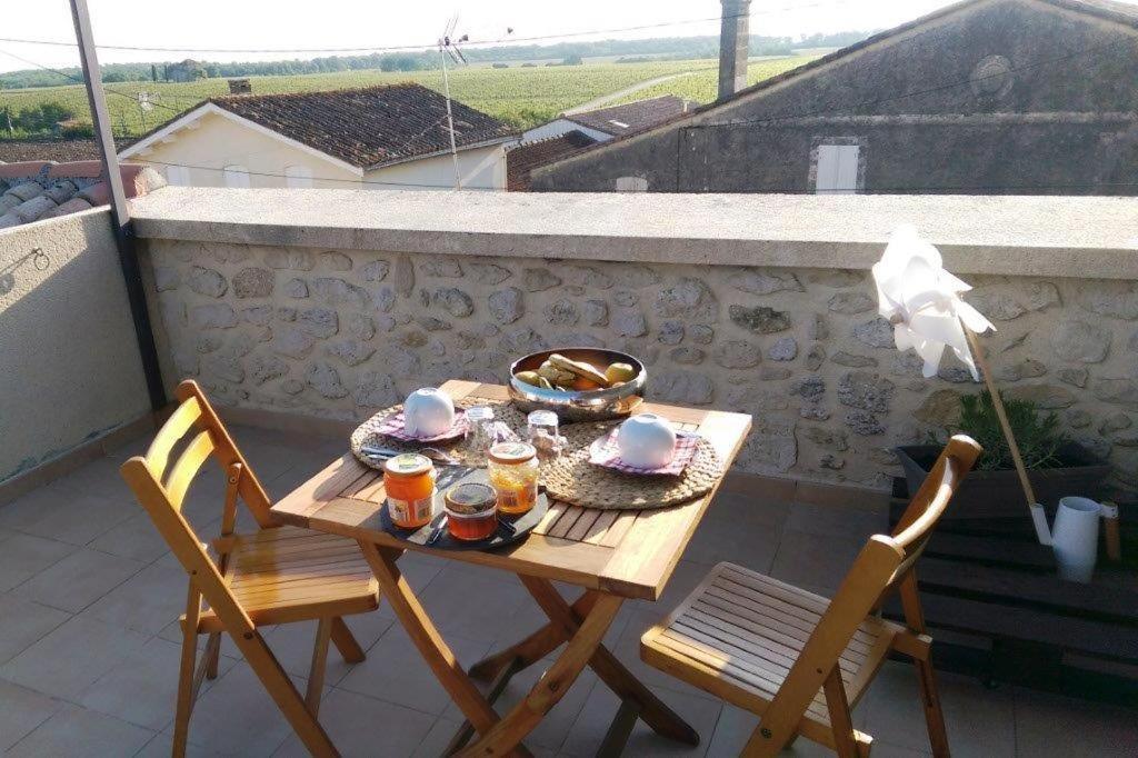 Bed and Breakfast Au Coeur Des Vignobles Сент-Естеф Екстер'єр фото