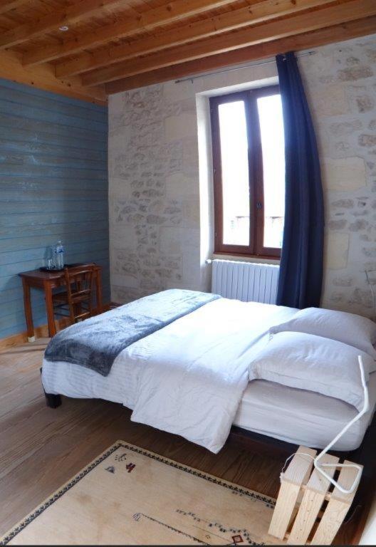 Bed and Breakfast Au Coeur Des Vignobles Сент-Естеф Екстер'єр фото